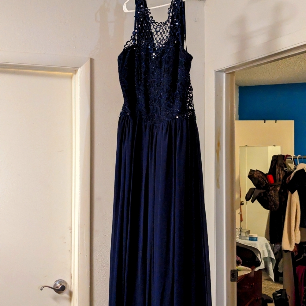City studio dress